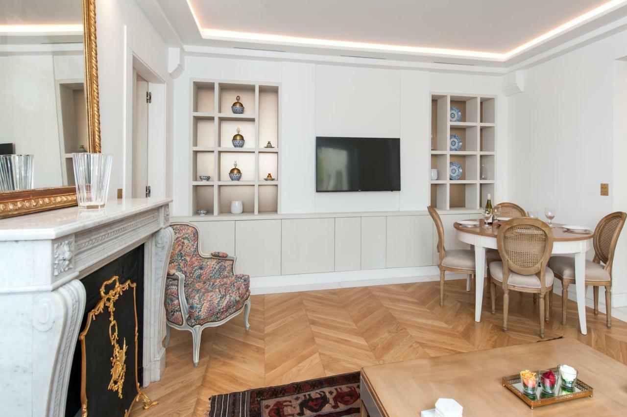 פריז Luxury Montaigne Apartment מראה חיצוני תמונה