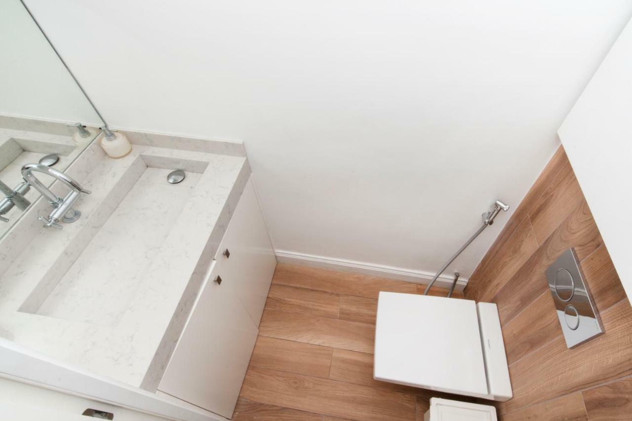 פריז Luxury Montaigne Apartment מראה חיצוני תמונה