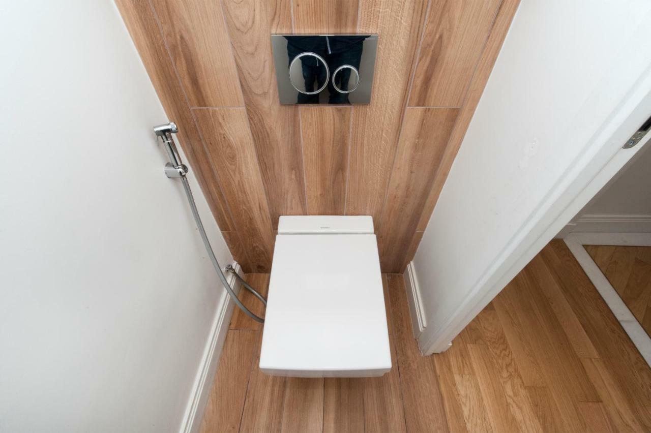פריז Luxury Montaigne Apartment מראה חיצוני תמונה